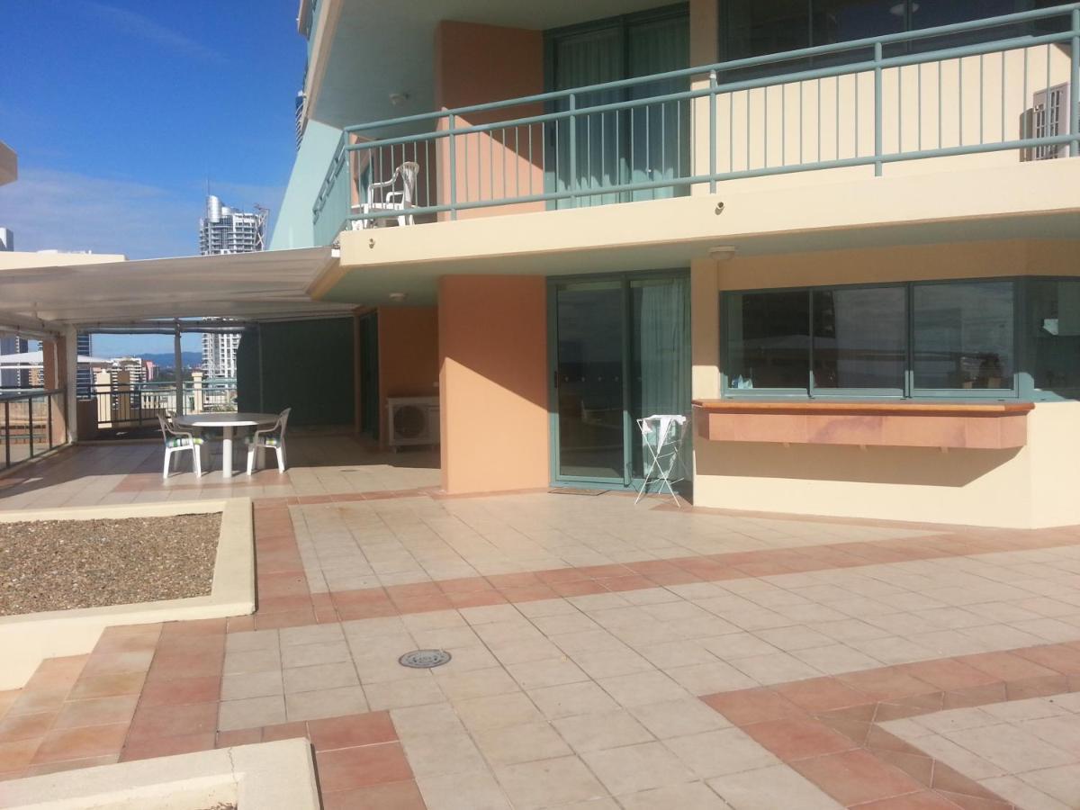 Crown Towers Resort Private Apartments Gold Coast Exterior photo